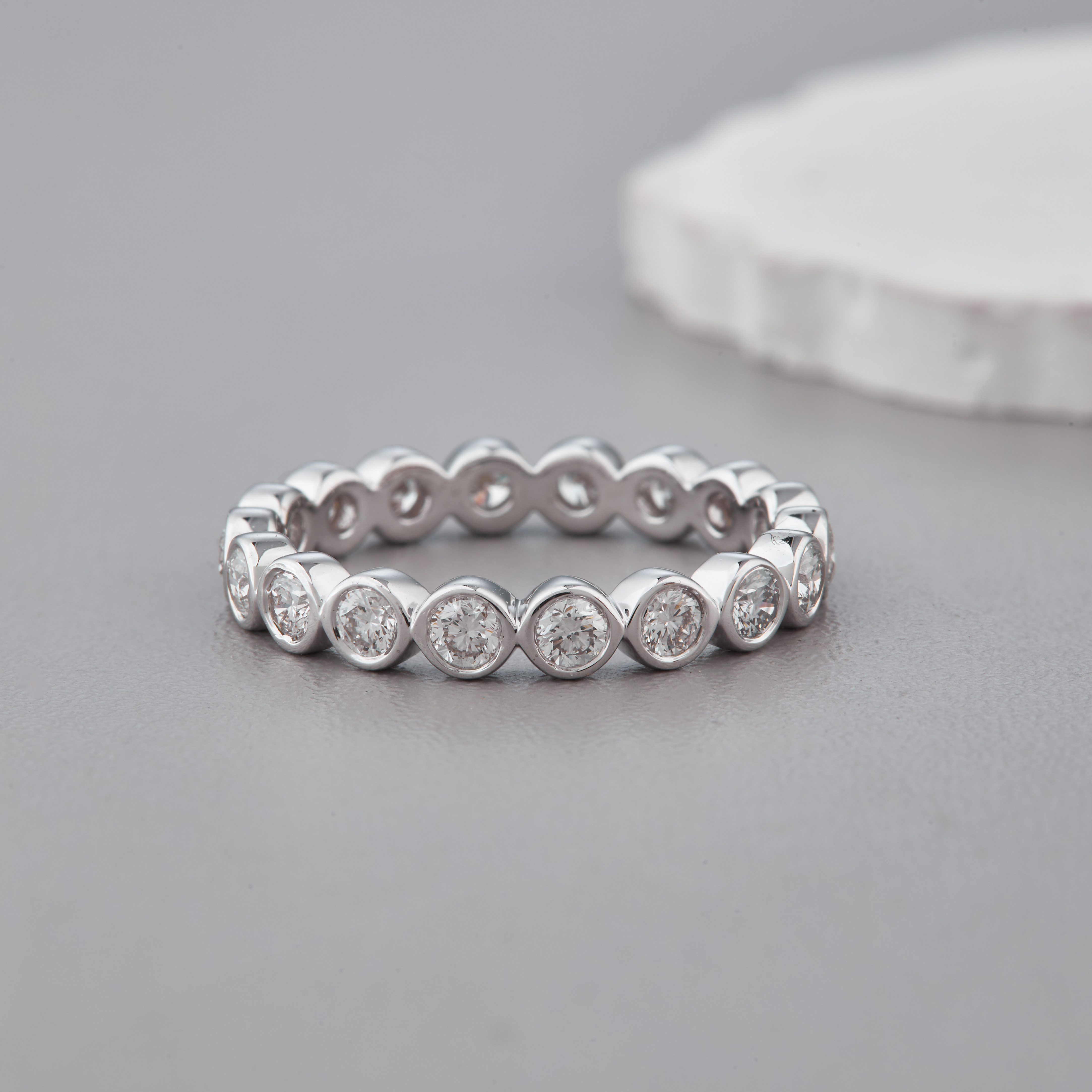 Round Diamond Band